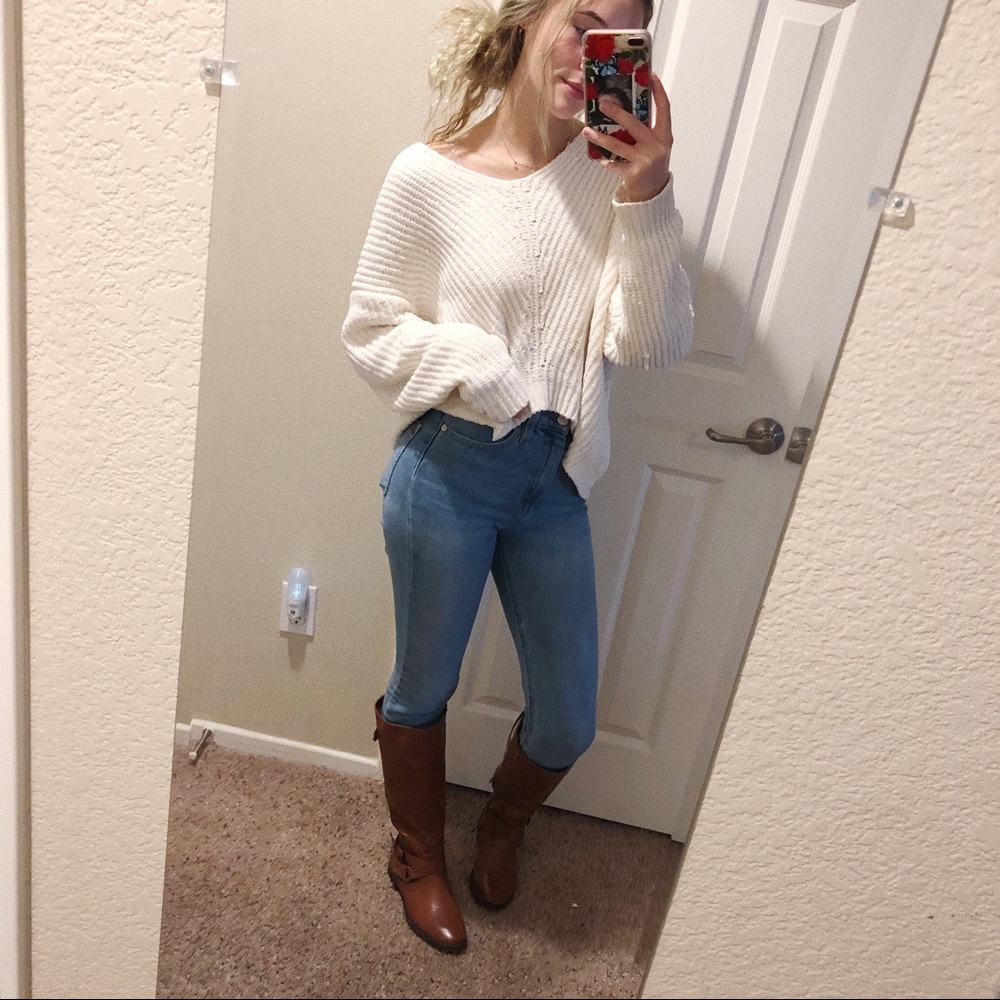 Leather brown boots.